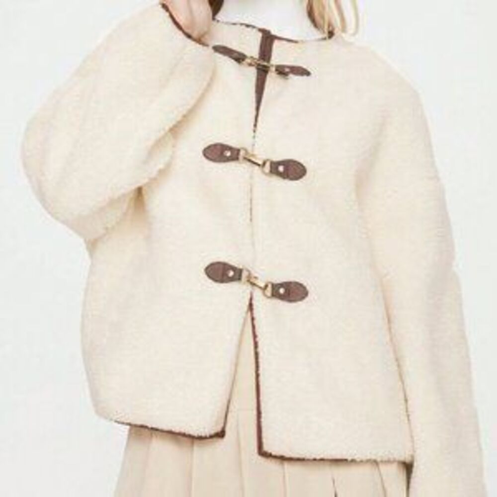 Apricot Casual Women's Elegant Round Neck Long Sleeve Short Jacket - Picture 2 of 5